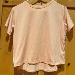 We Wander Short Sleeve Crewneck Top in Peach